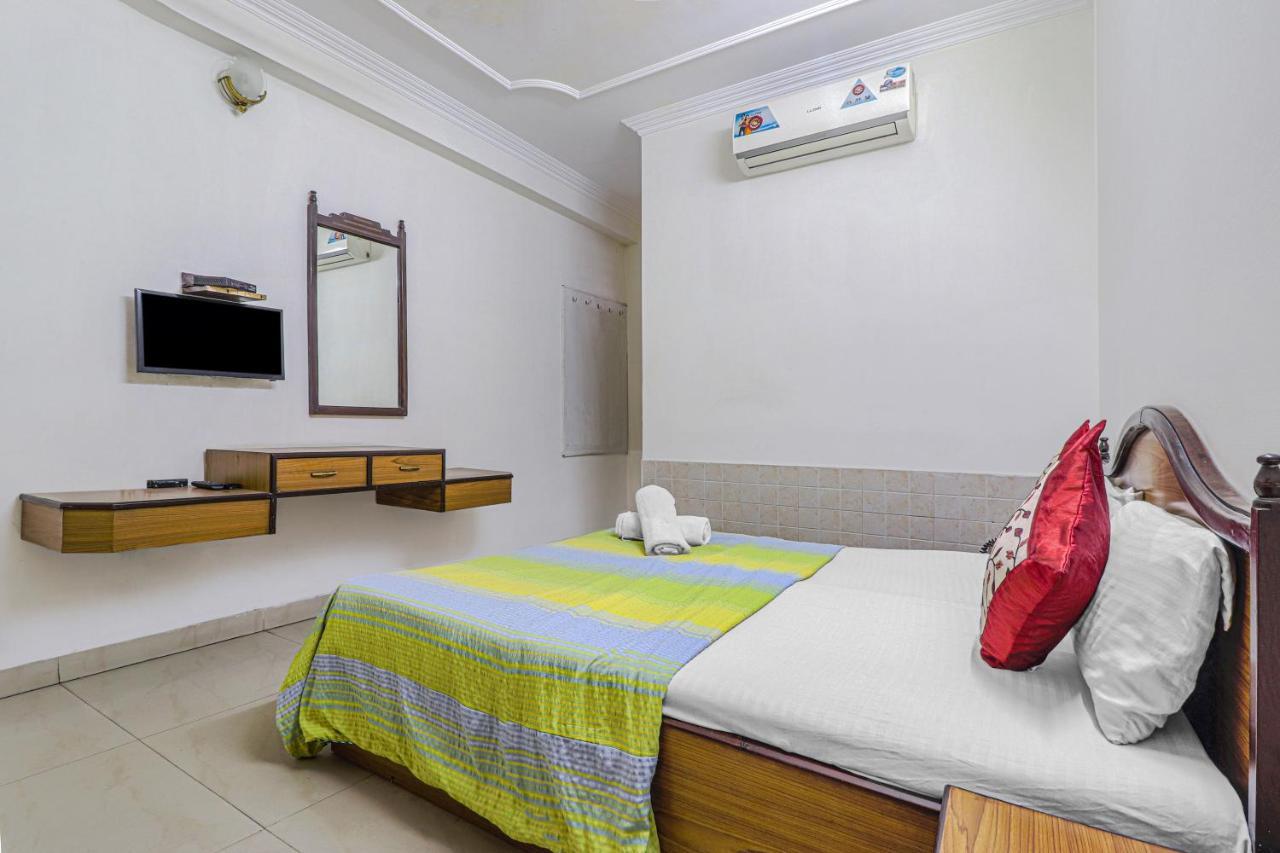 Hotel Siddharth Дехрадун Екстериор снимка