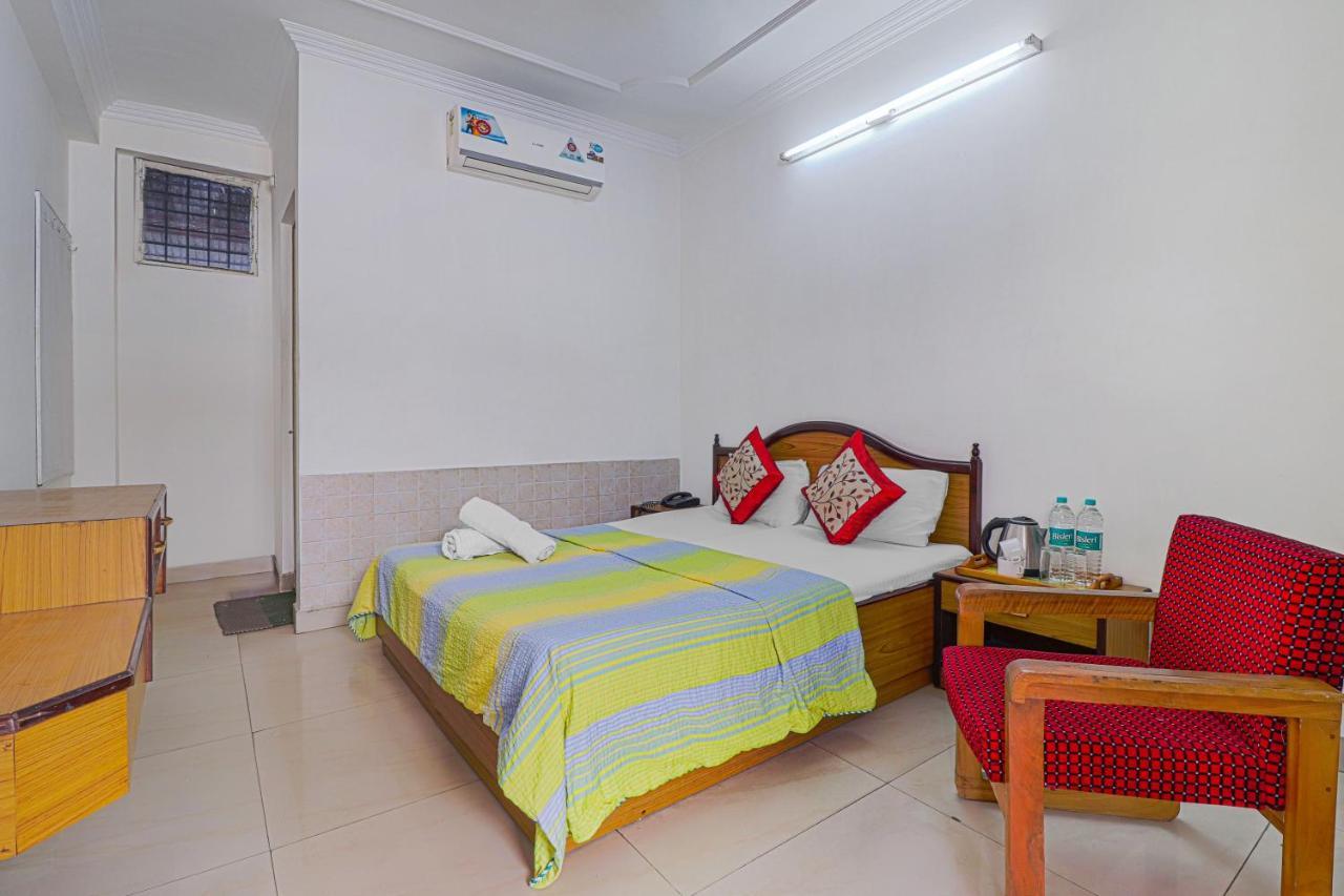 Hotel Siddharth Дехрадун Екстериор снимка